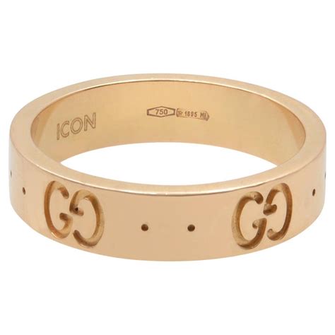 Bague Gucci pour femme .